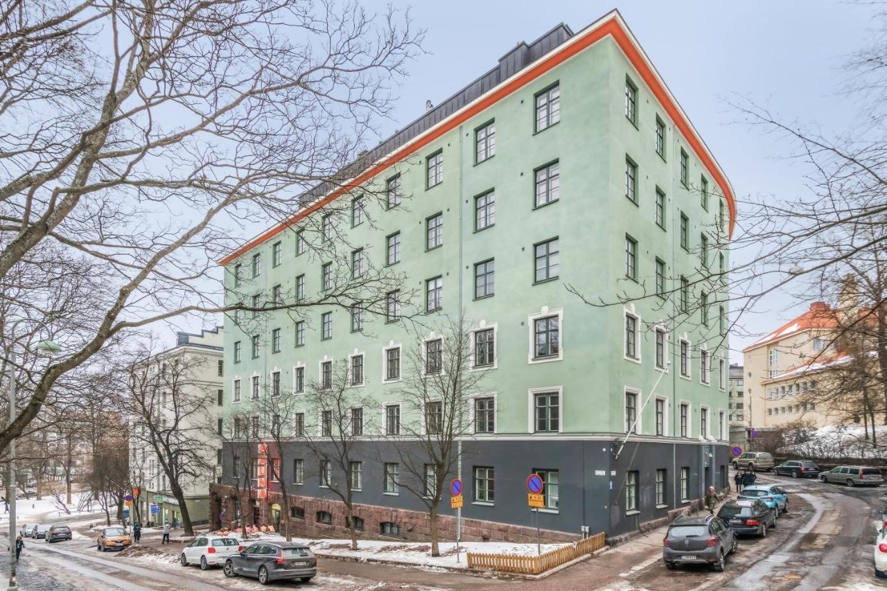 Wehost Modern Scandinavian Studio In Trendy Kallio Хельсинки Экстерьер фото